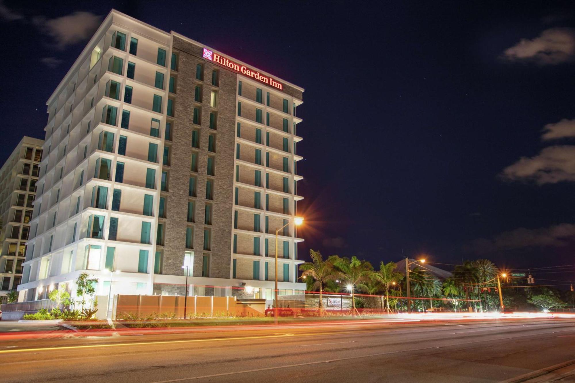 Hilton Garden Inn West Palm Beach I95 Outlets Exterior photo