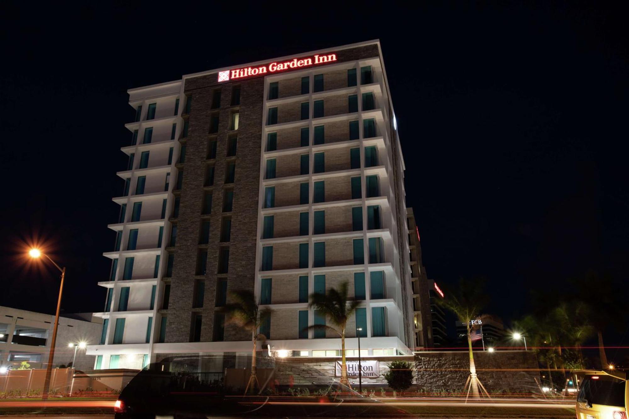 Hilton Garden Inn West Palm Beach I95 Outlets Exterior photo